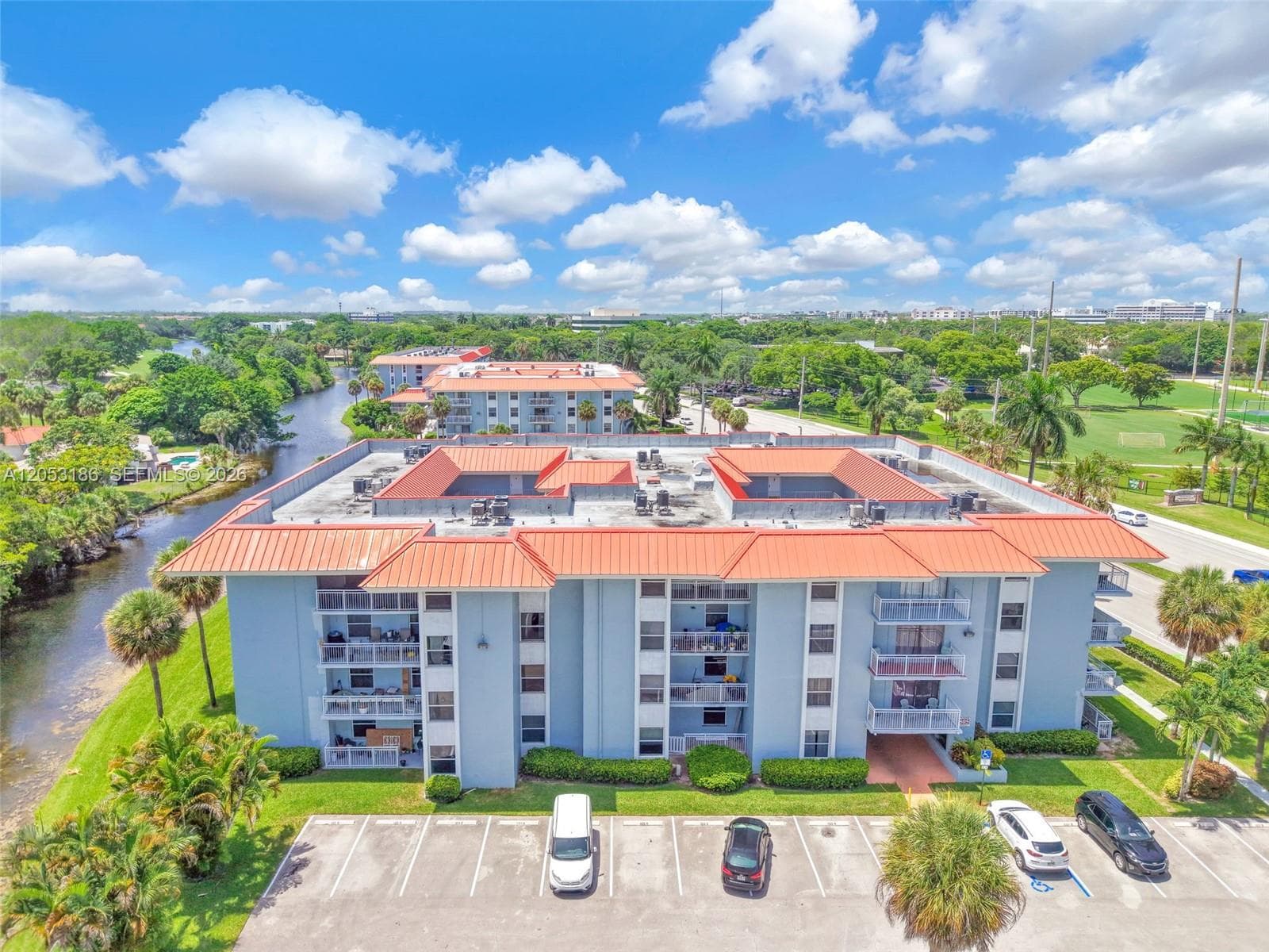 Condo at 505 S Pine Island Rd, Plantation, FL