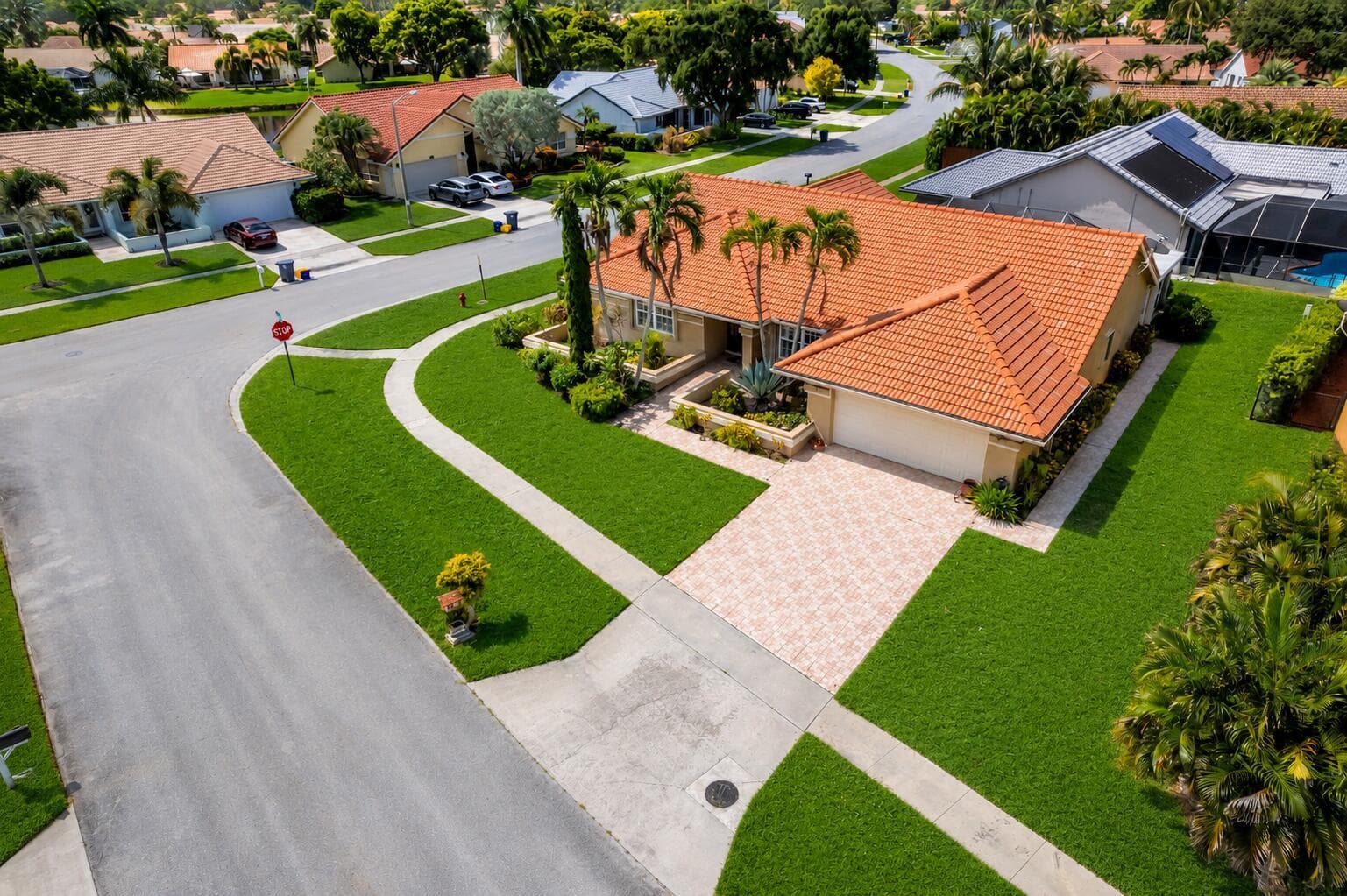 Single-family home at 6083 SUNBERRY Circle, Boynton Beach, FL