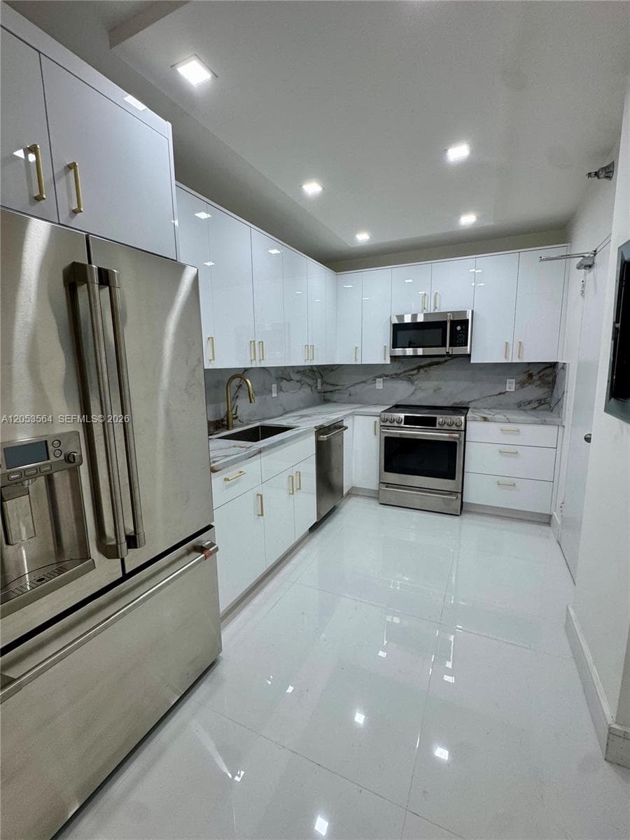 Condo at 10185 Collins Ave, Bal Harbour, FL