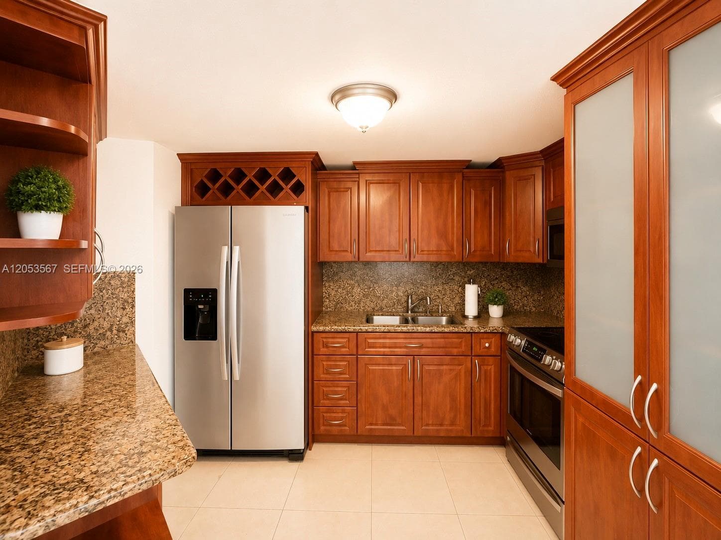 Condo at 825 Brickell Bay Dr, Miami — photo 1