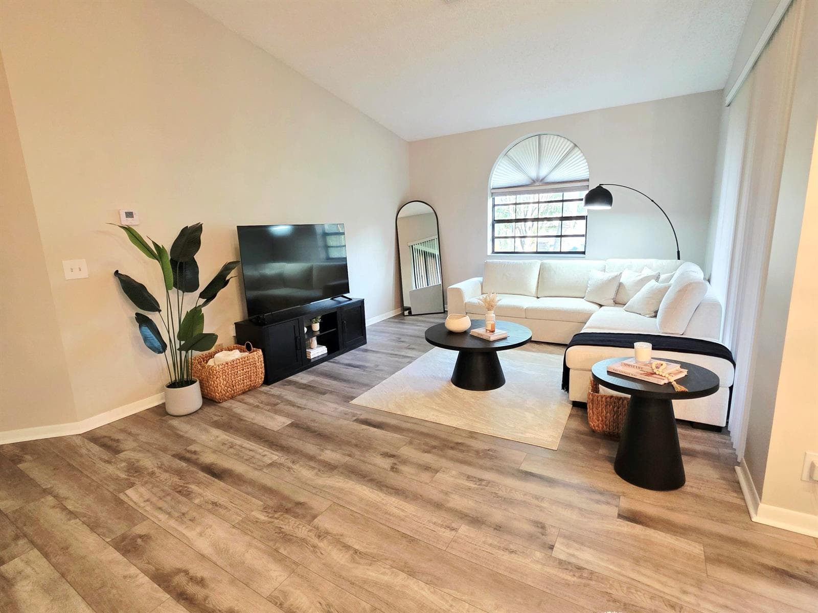 Condo at 5450 Verona Drive, Boynton Beach, FL