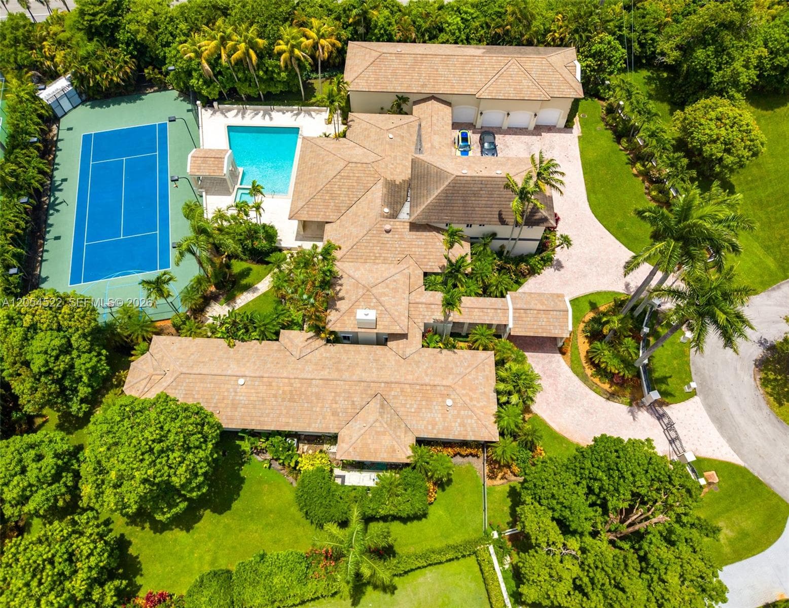 Single-family home at 7855 SW 83rd Ct, Miami — photo 3