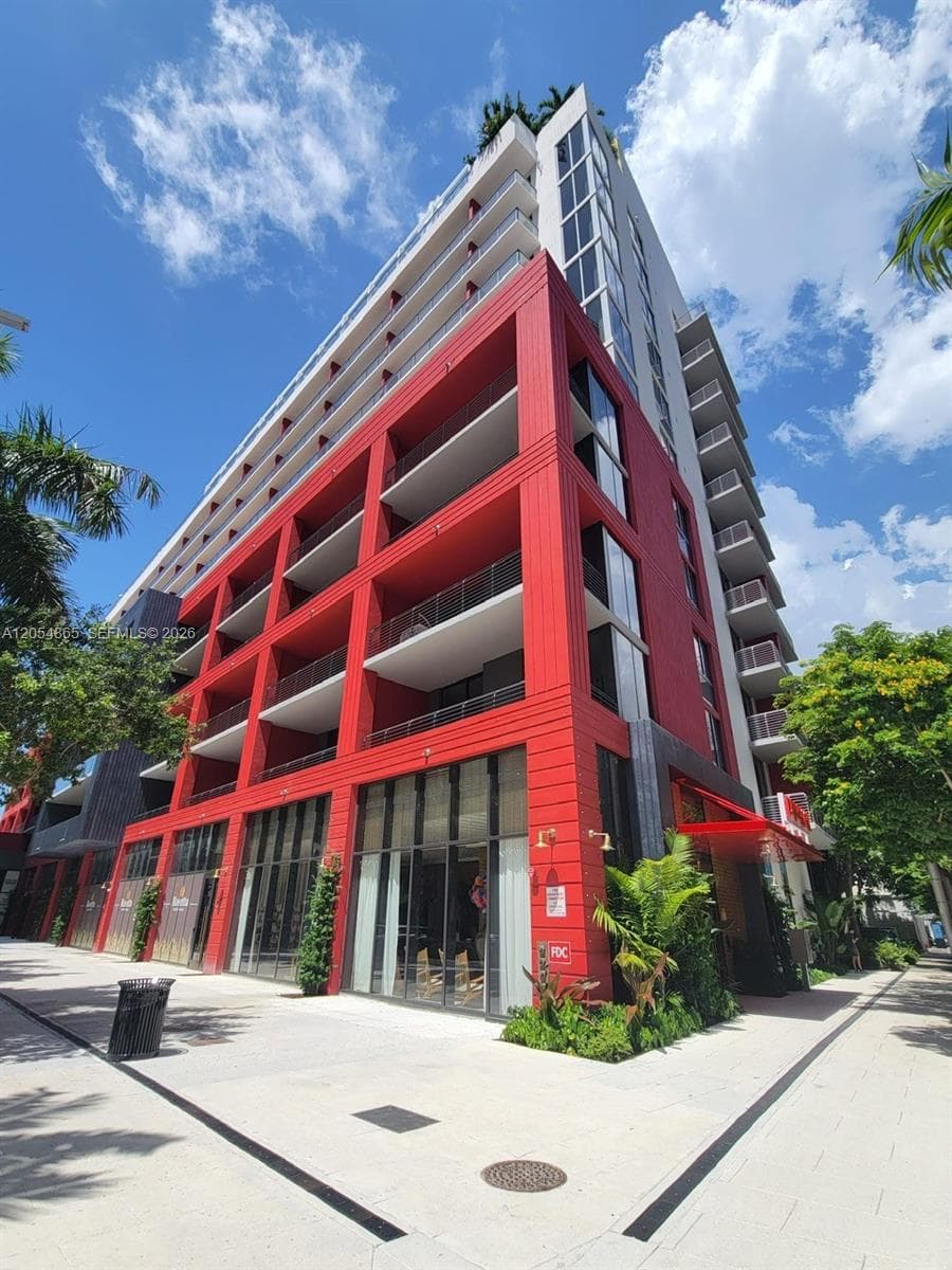 Condo at 90 NE 32, Miami — photo 1