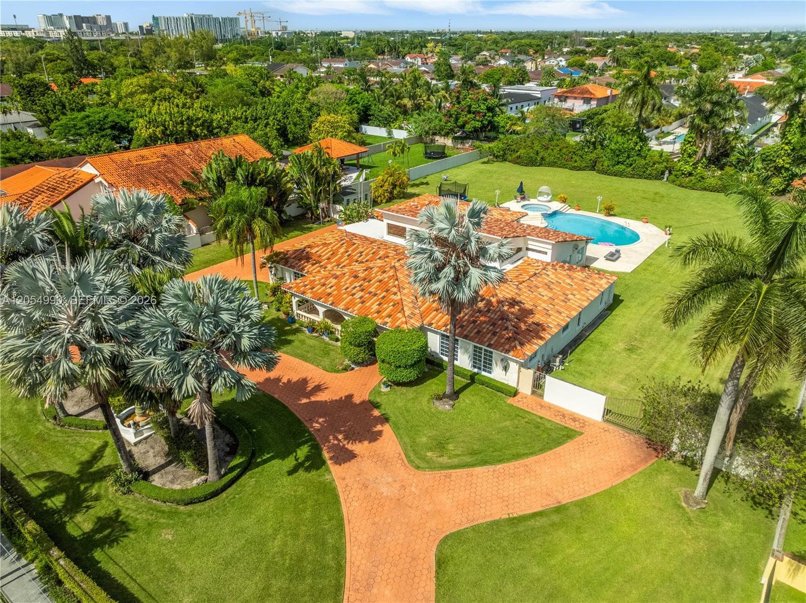 Single-family home at 2605 SW 115th Ave, Miami, FL
