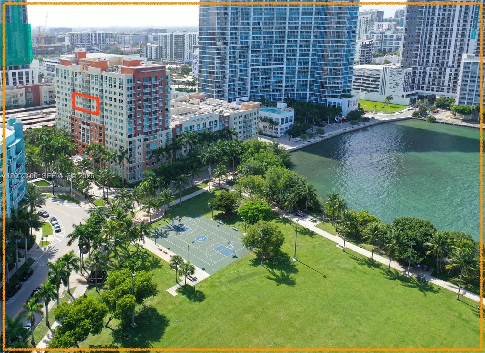 Condo at 2000 N Bayshore Dr, Miami — photo 1