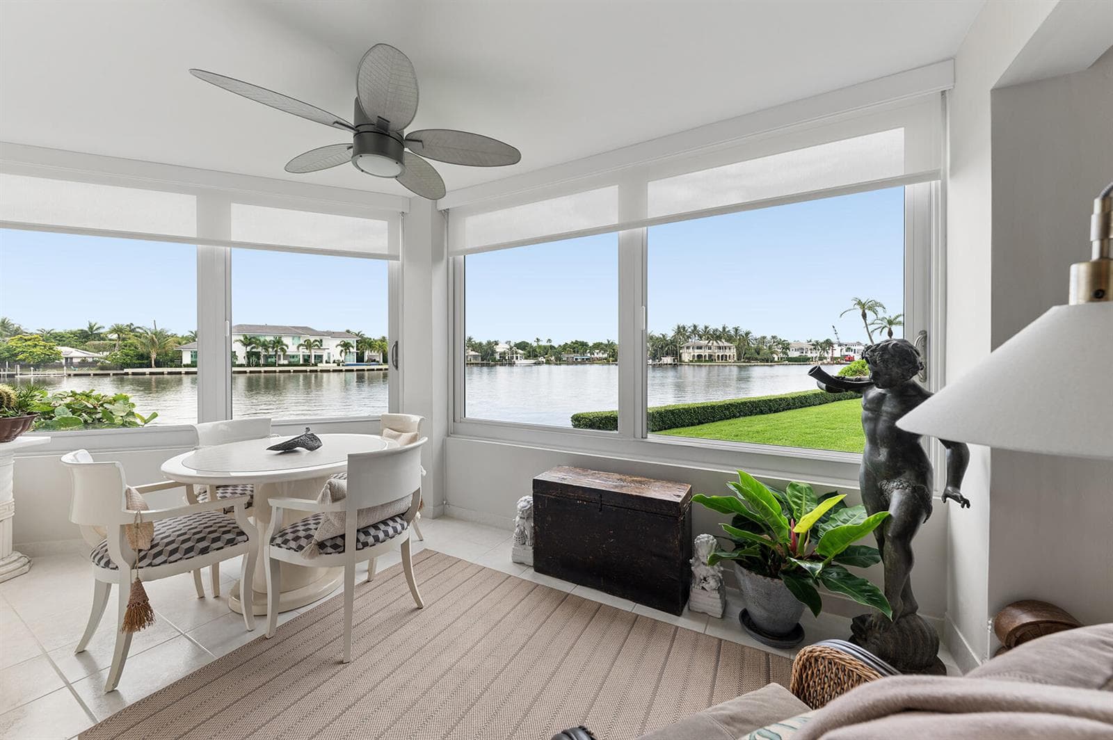 Condo at 555 SE 6TH Avenue, Delray Beach, FL