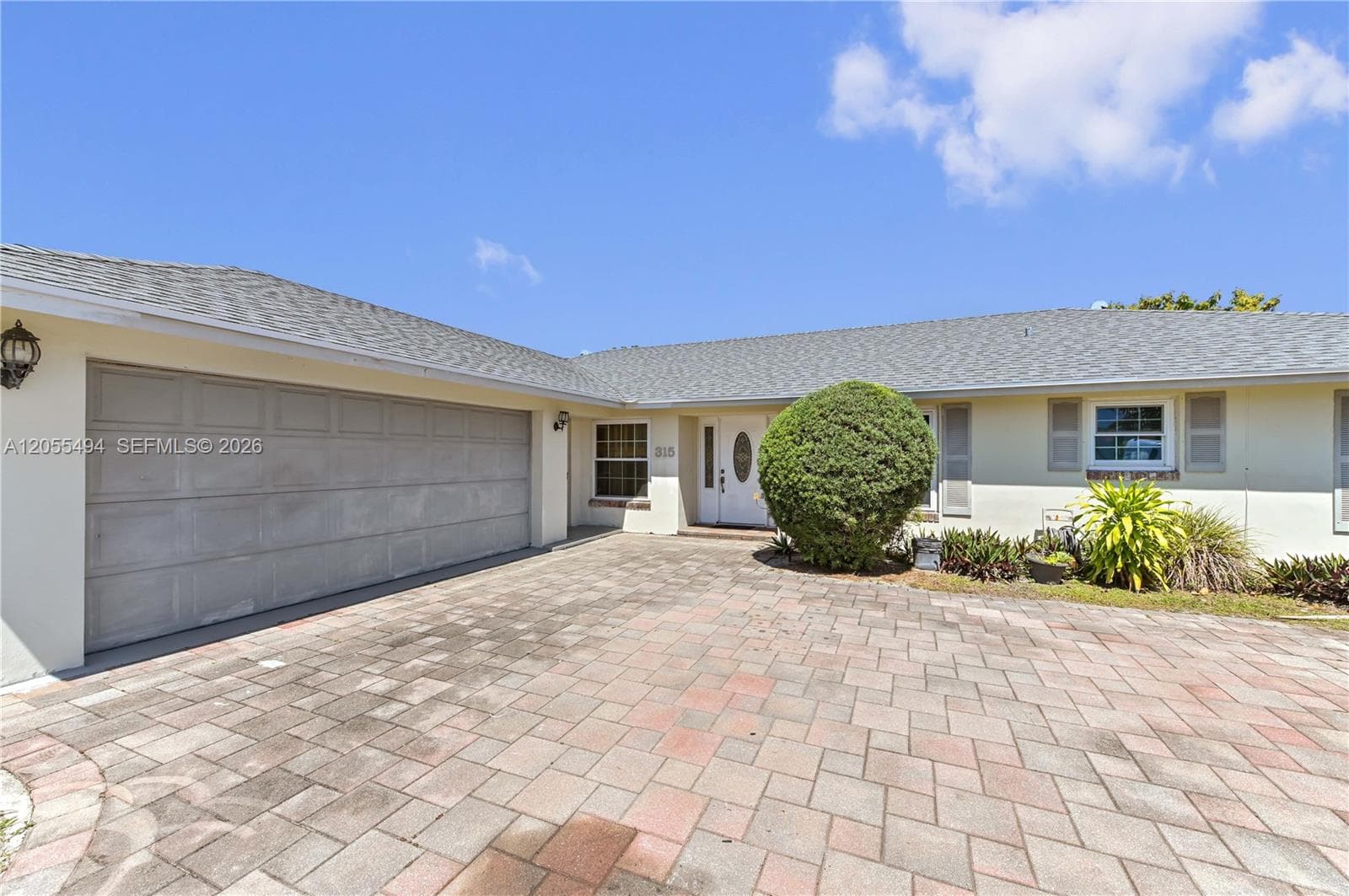 Single-family home at 315 SW 12th Ave, Boynton Beach, FL