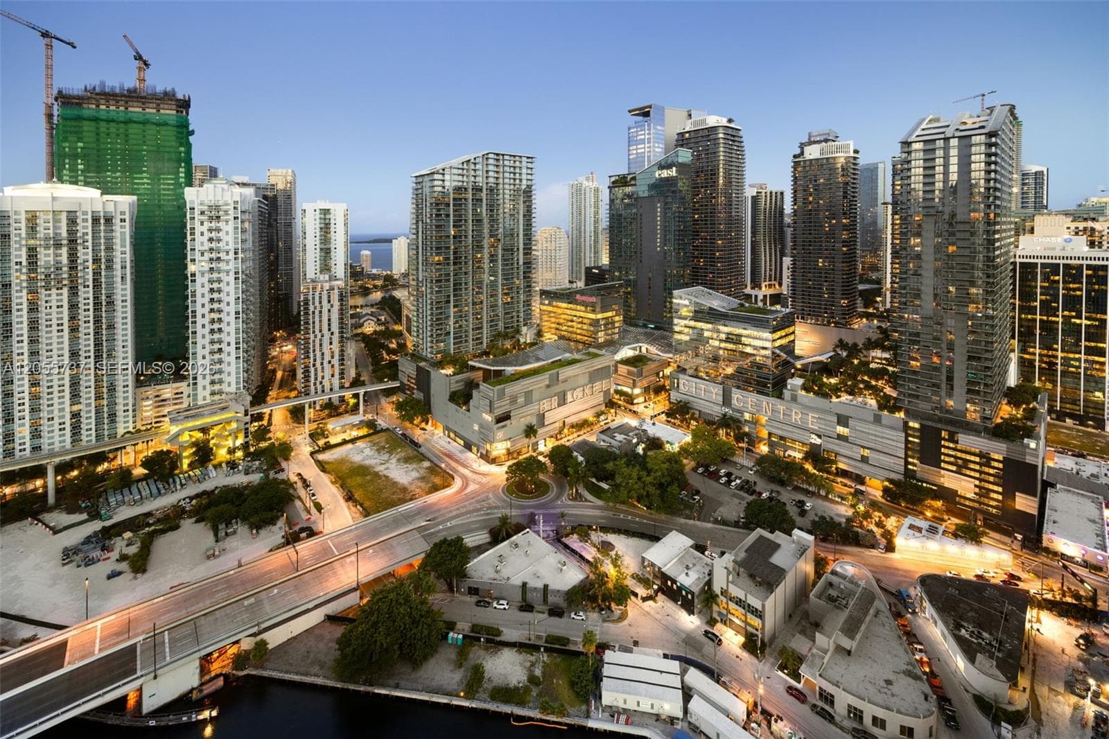 Condo at 92 SW 3rd St, Miami — photo 1