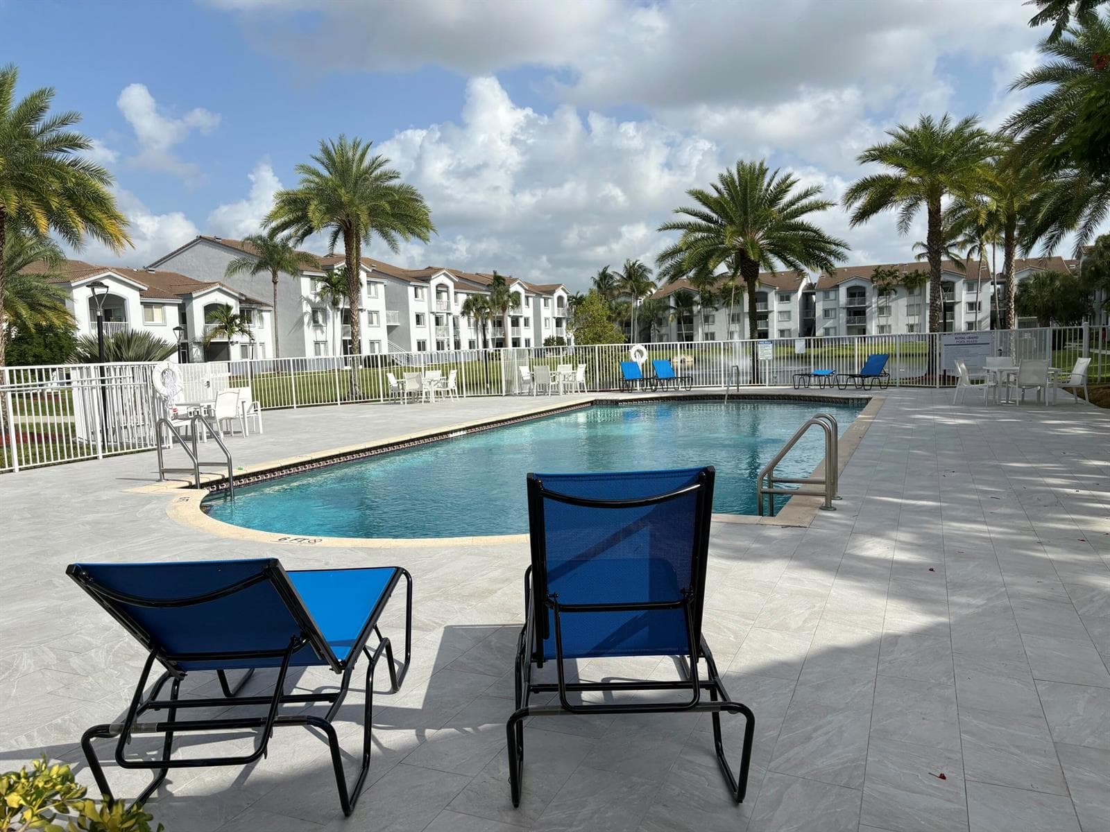 Condo at 2640 S University Drive S, Davie, FL