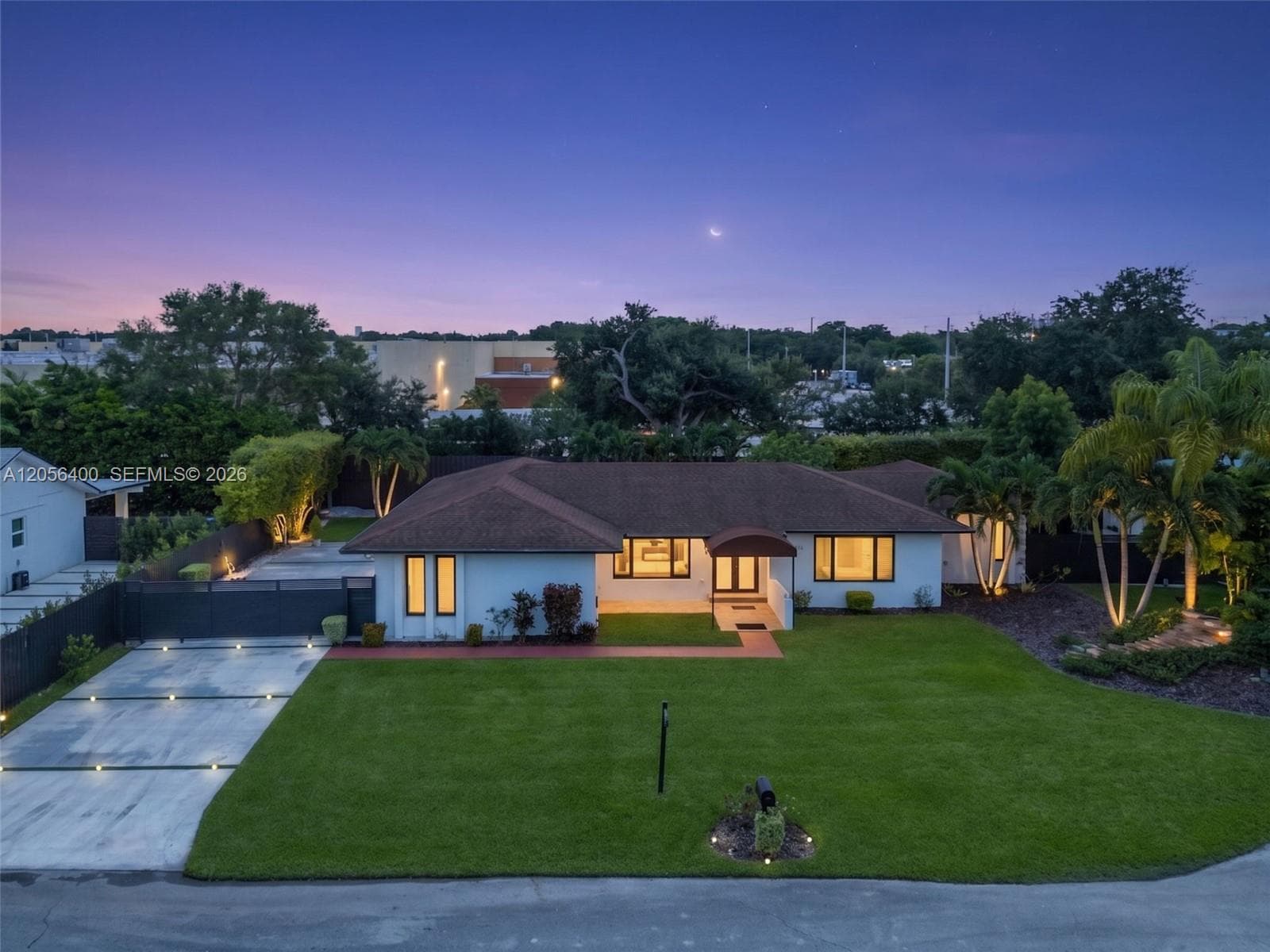 Single-family home at 10625 SW 79th Pl, Miami, FL