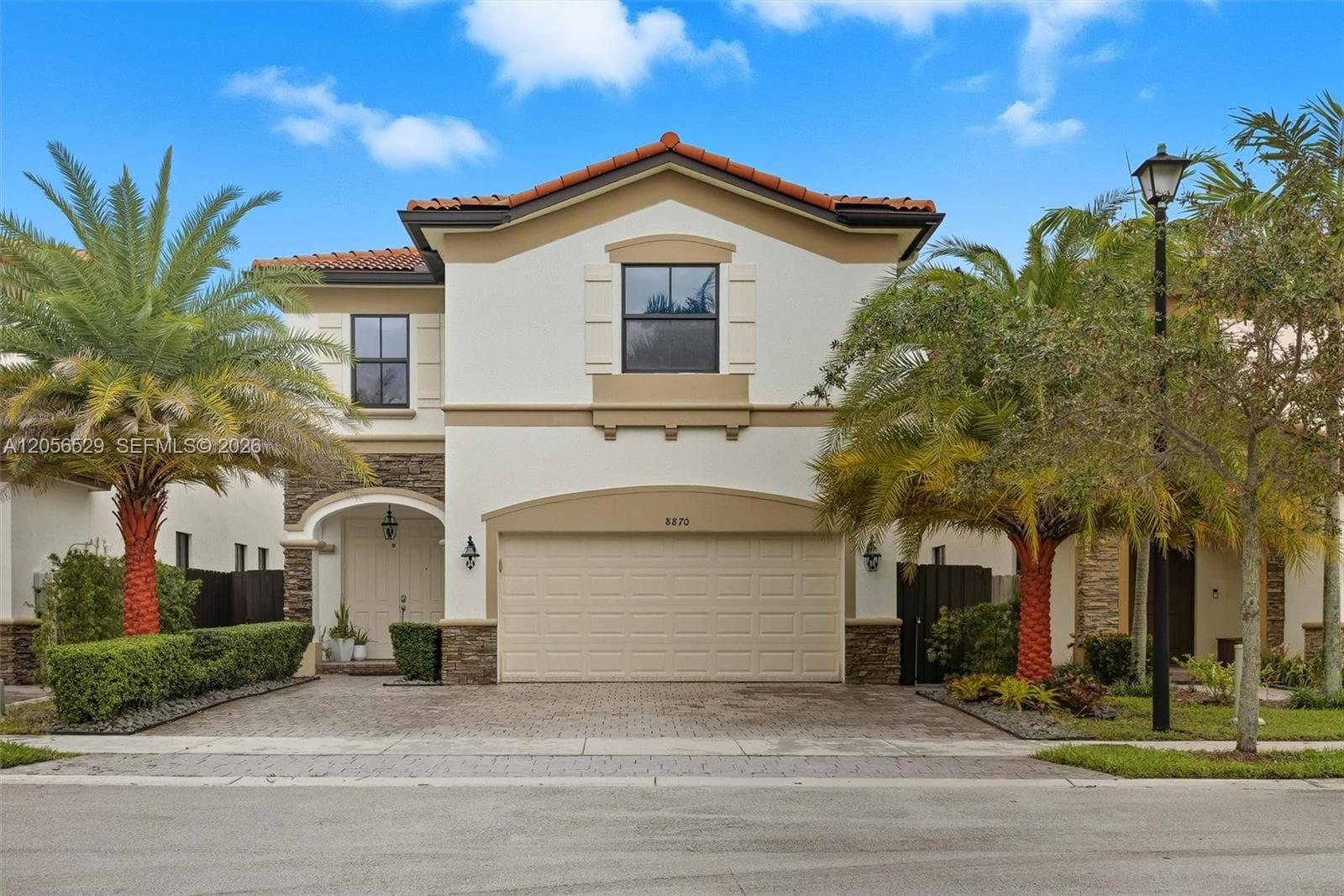 Single-family home en 8870 NW 99th Path, Doral — foto 1