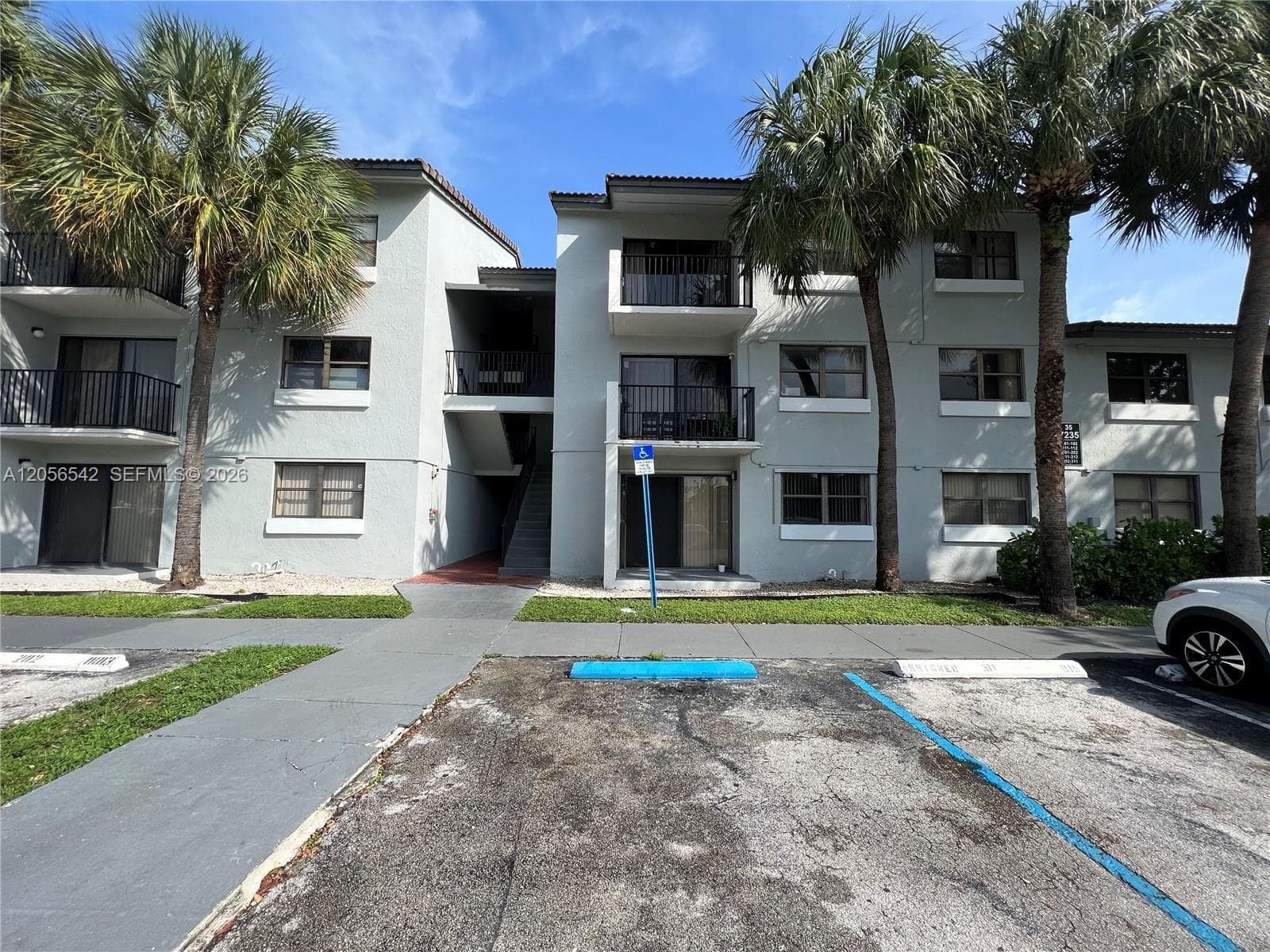 Condo at 7235 NW 179th St, Hialeah — photo 1