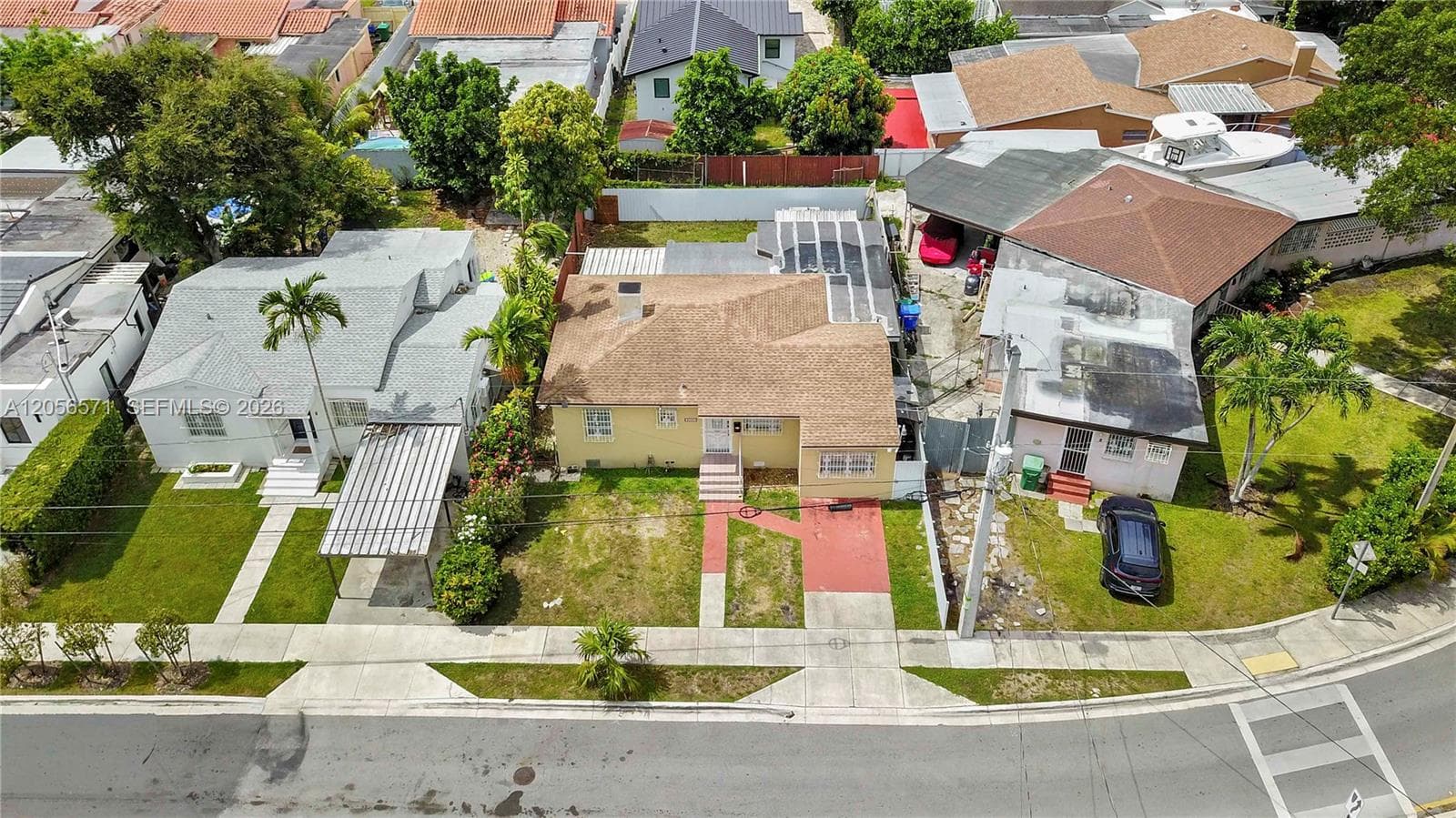 Single-family home at 3080 SW 5th St, Miami — photo 3