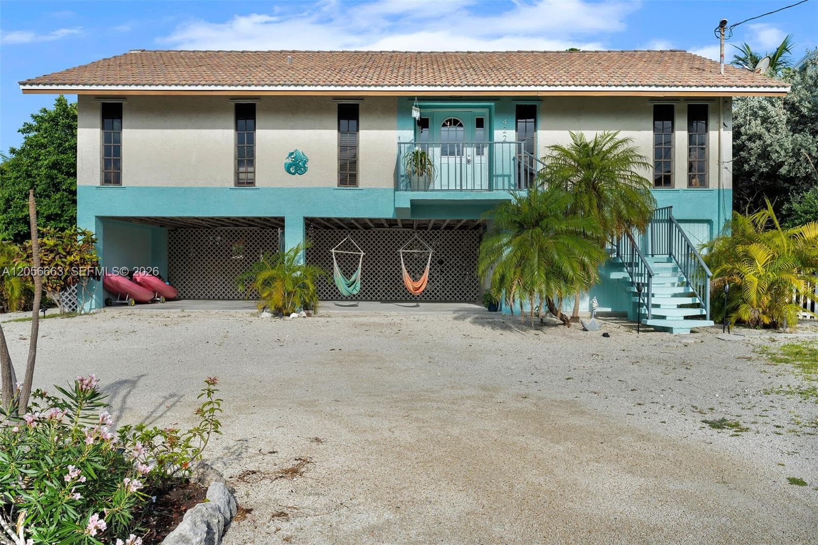 Single-family home at 422 Calle Limon, Marathon, FL