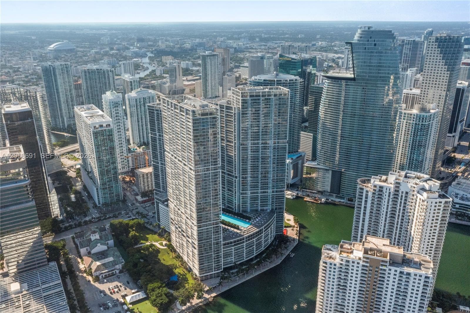Condo en 495 Brickell Ave, Miami — foto 1