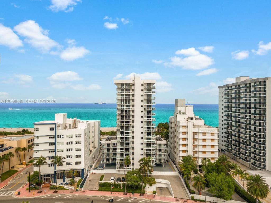 Condo at 2457 Collins Ave, Miami Beach, FL