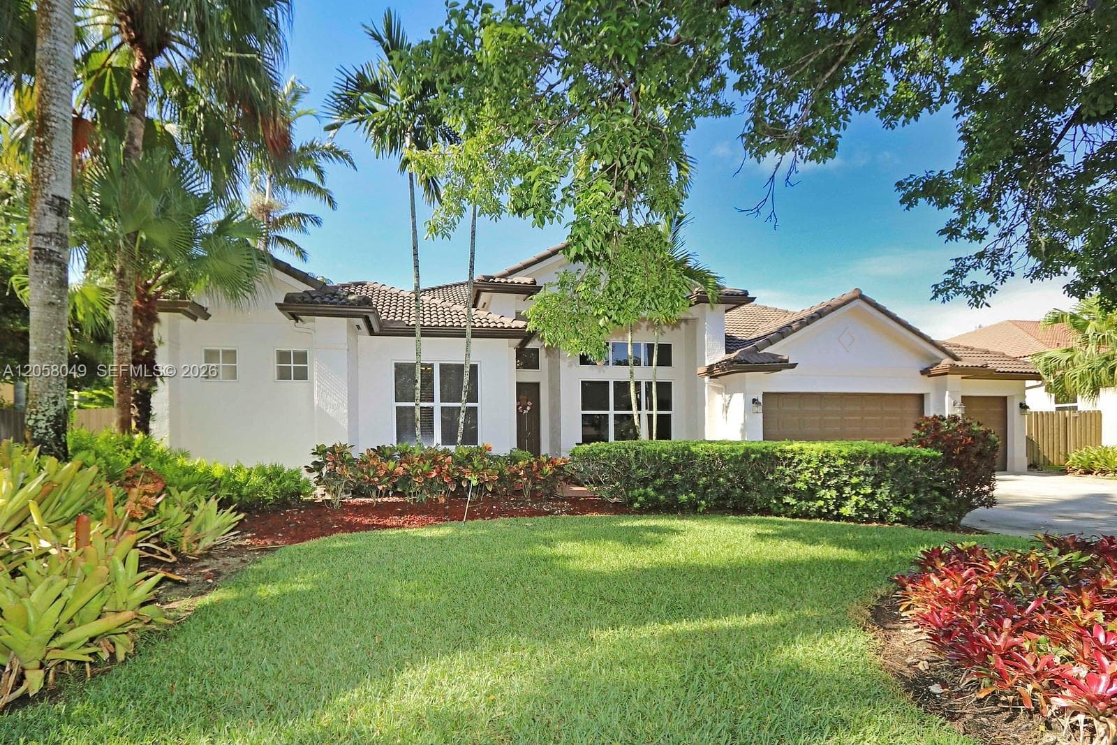Single-family home at 3140 Fairways Dr, Homestead — photo 1