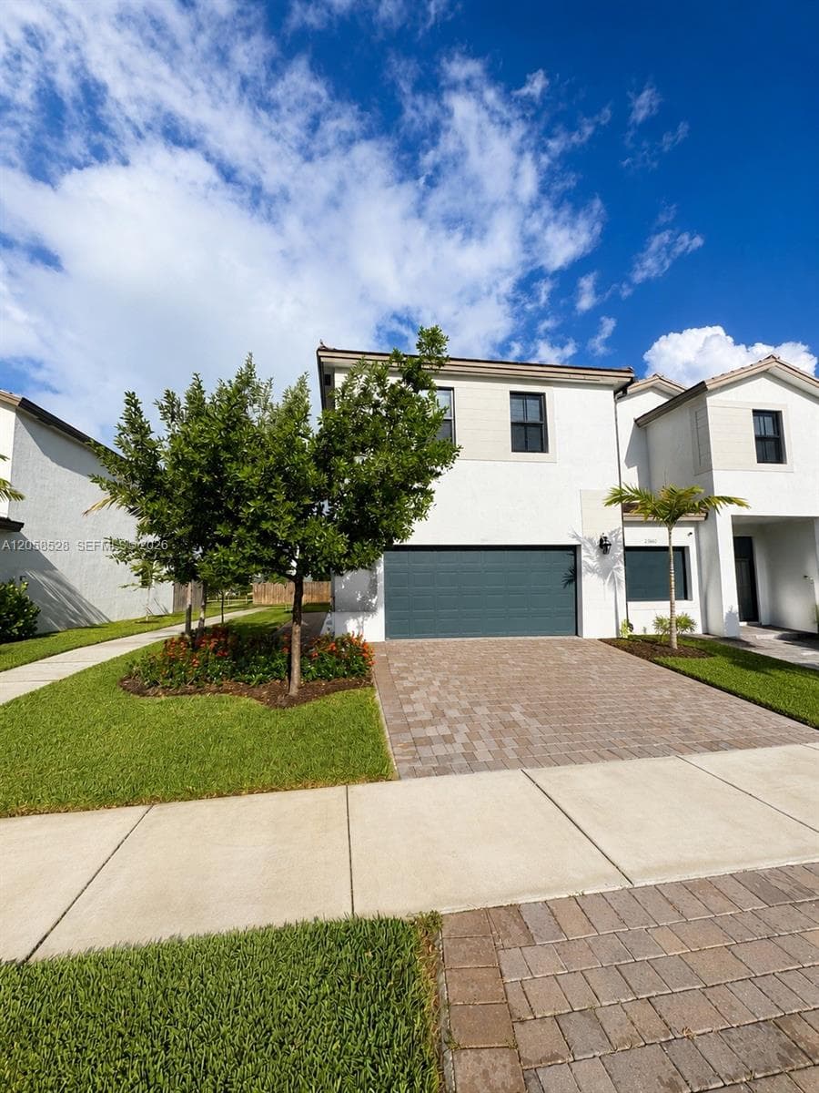 Single-family home at 23068 SW 129th Pl, Miami — photo 1