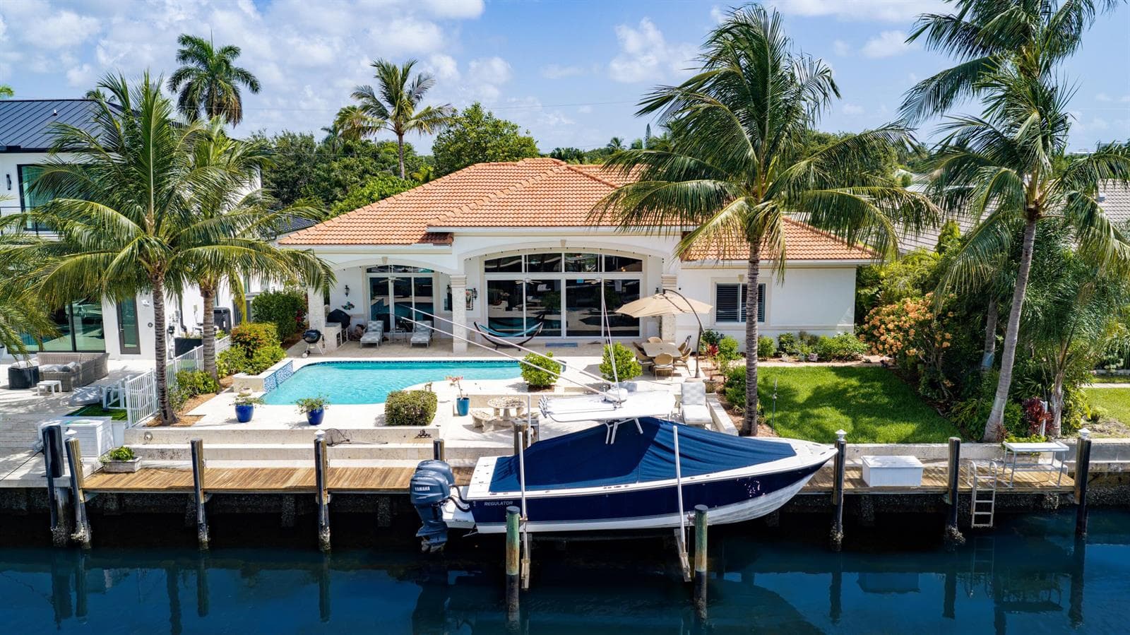 Single-family home at 2760 NE 51st Street, Lighthouse Point, FL