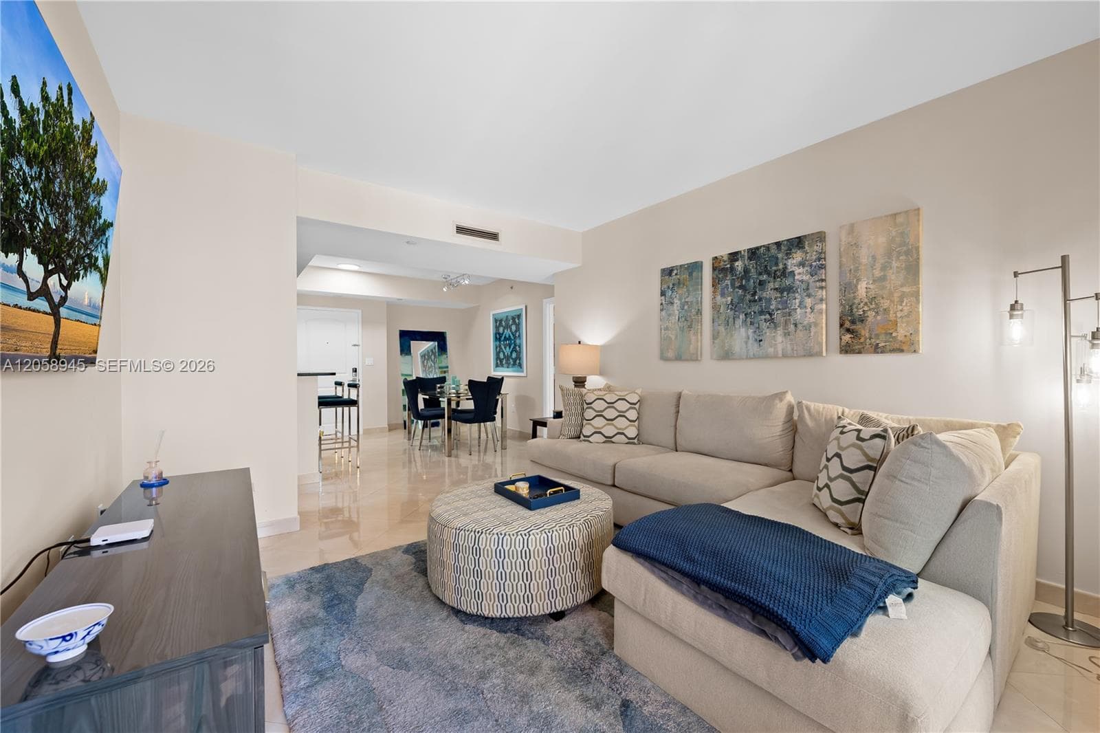 Condo en 7355 SW 89th St, Miami — foto 1