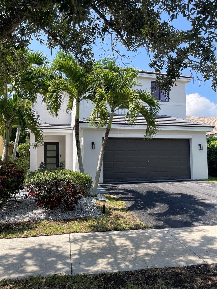 Single-family home at 1456 Sabal Trl, Weston — photo 2