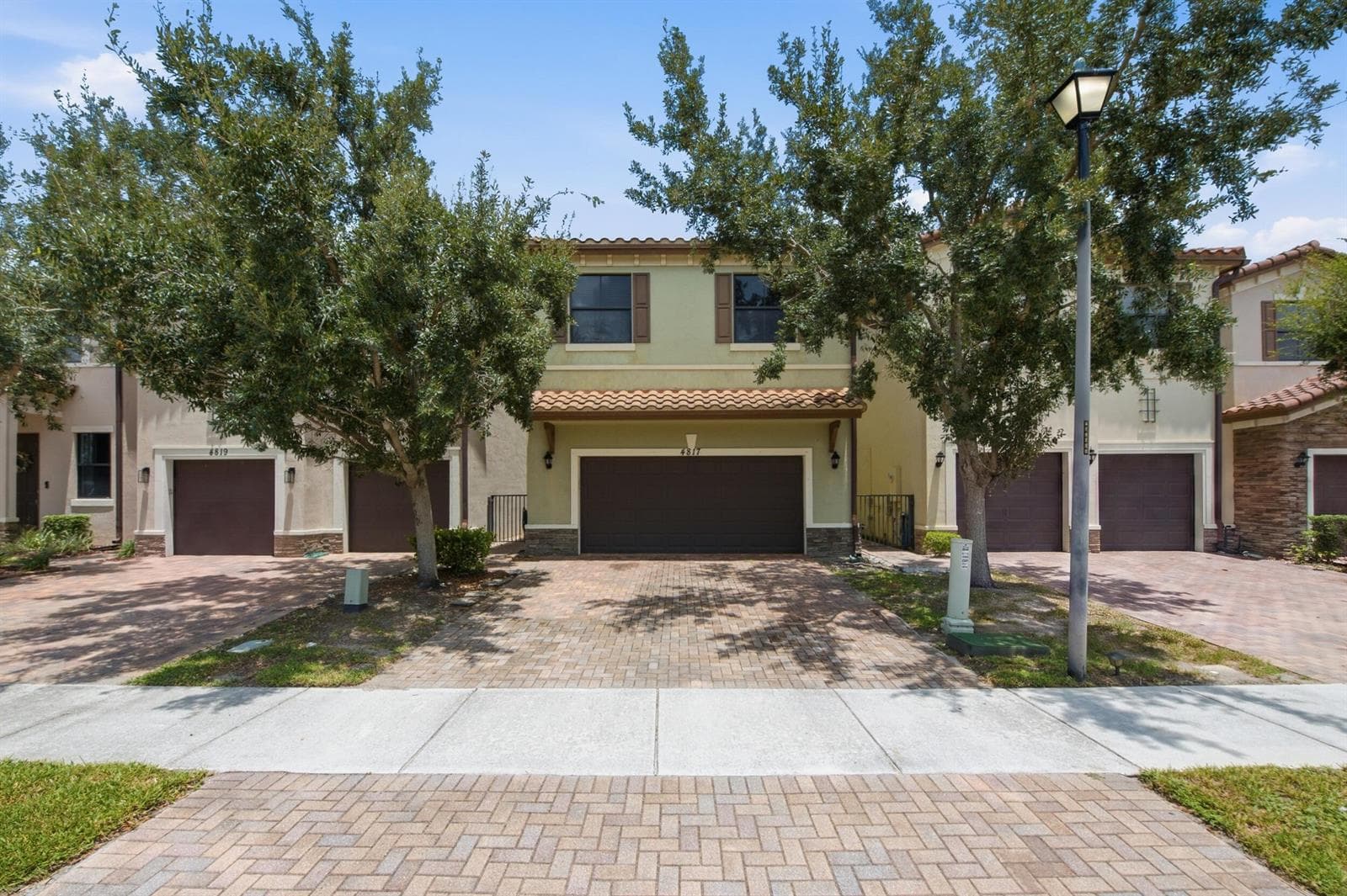 Single-family home at 4817 NW 59th Street, Tamarac, FL