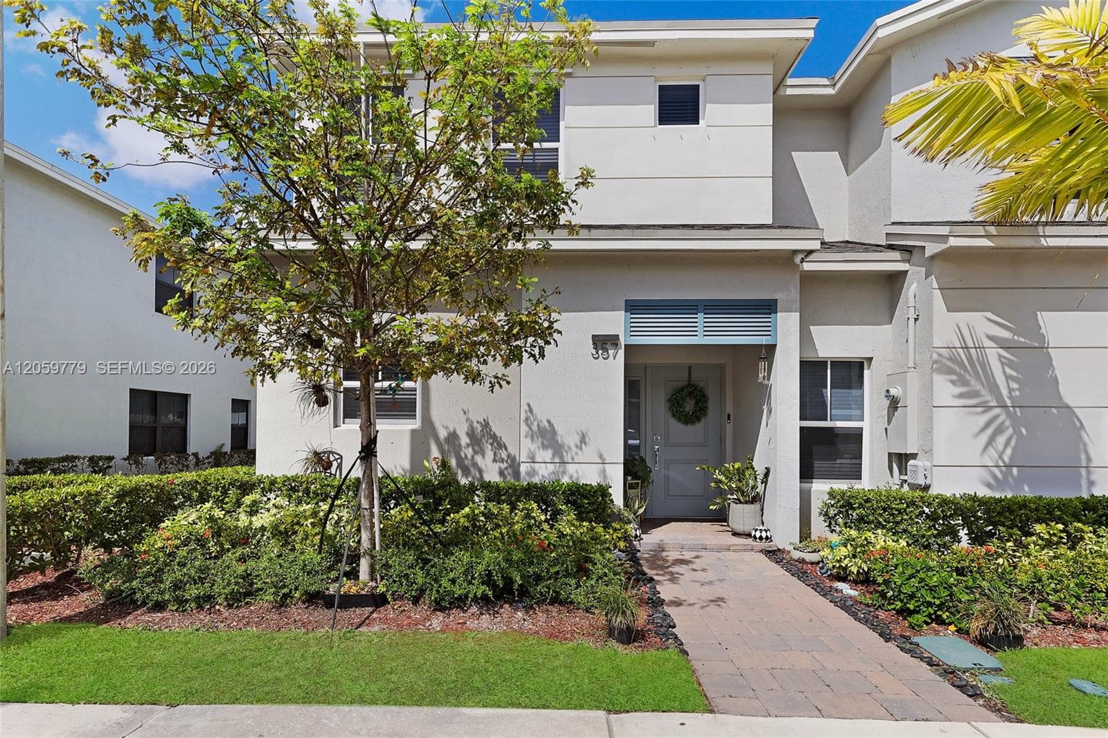Townhouse at 357 NE 1st Dr, Florida City — photo 1