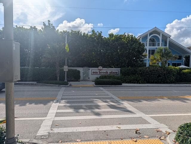 Townhouse at 163 SEABREEZE Circle, Jupiter, FL