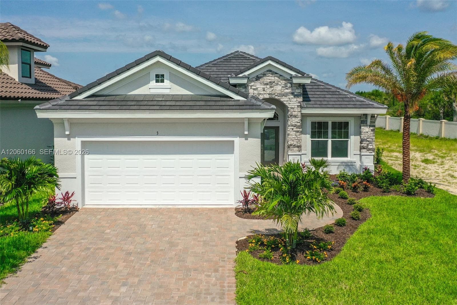 Single-family home at 3 RIO VISTA DR, Palm Coast, FL