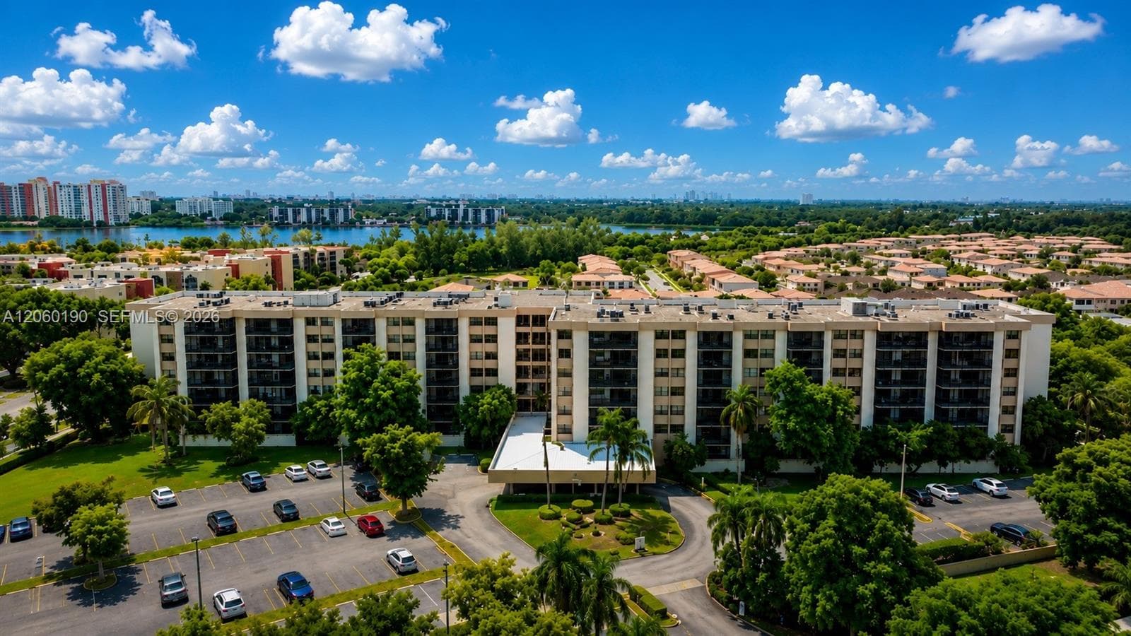 Condo at 900 NE 195th St, Miami — photo 1