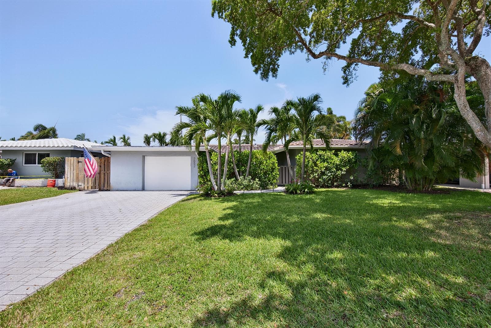Single-family home at 3652 NE 18TH Avenue, Oakland Park, FL