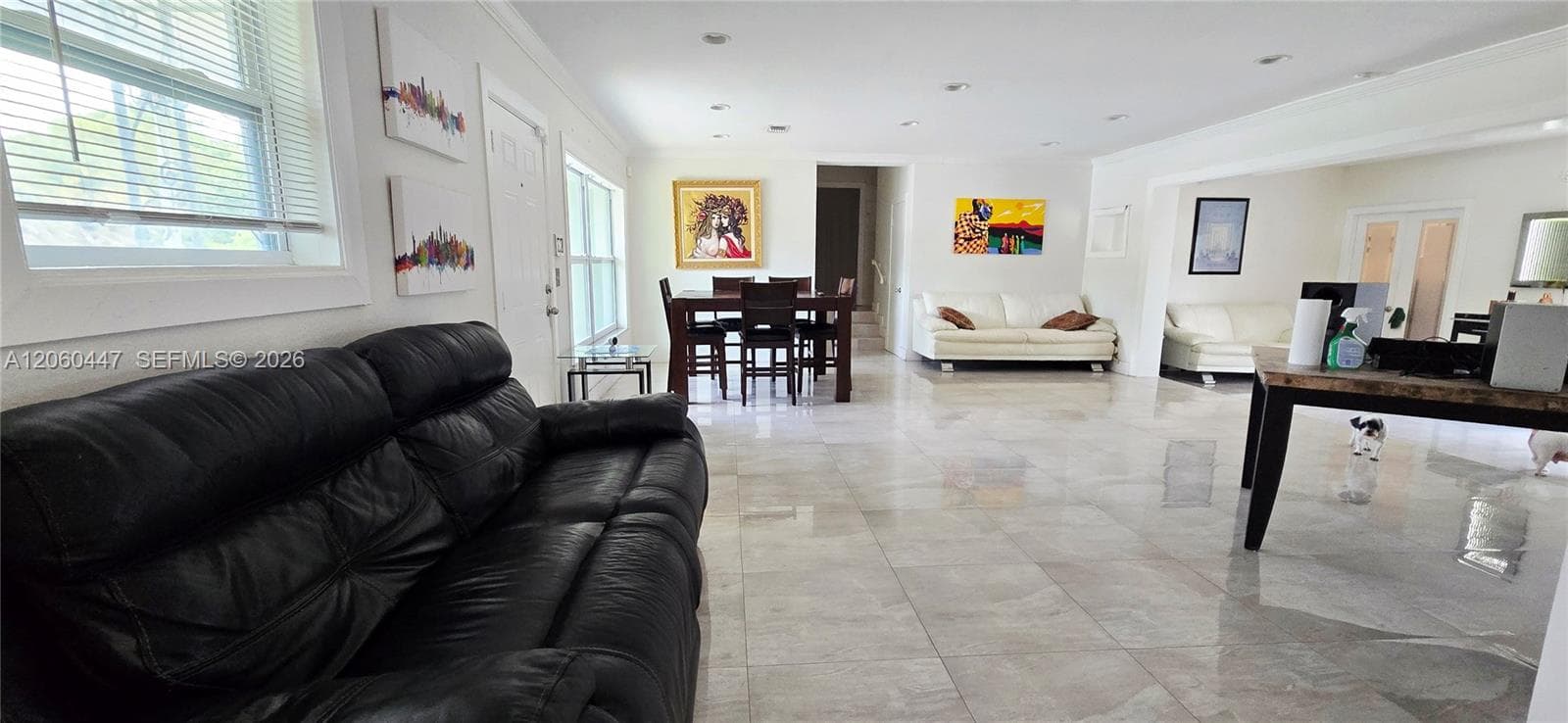 Single-family home at 935 NE 149th St, Miami — photo 3