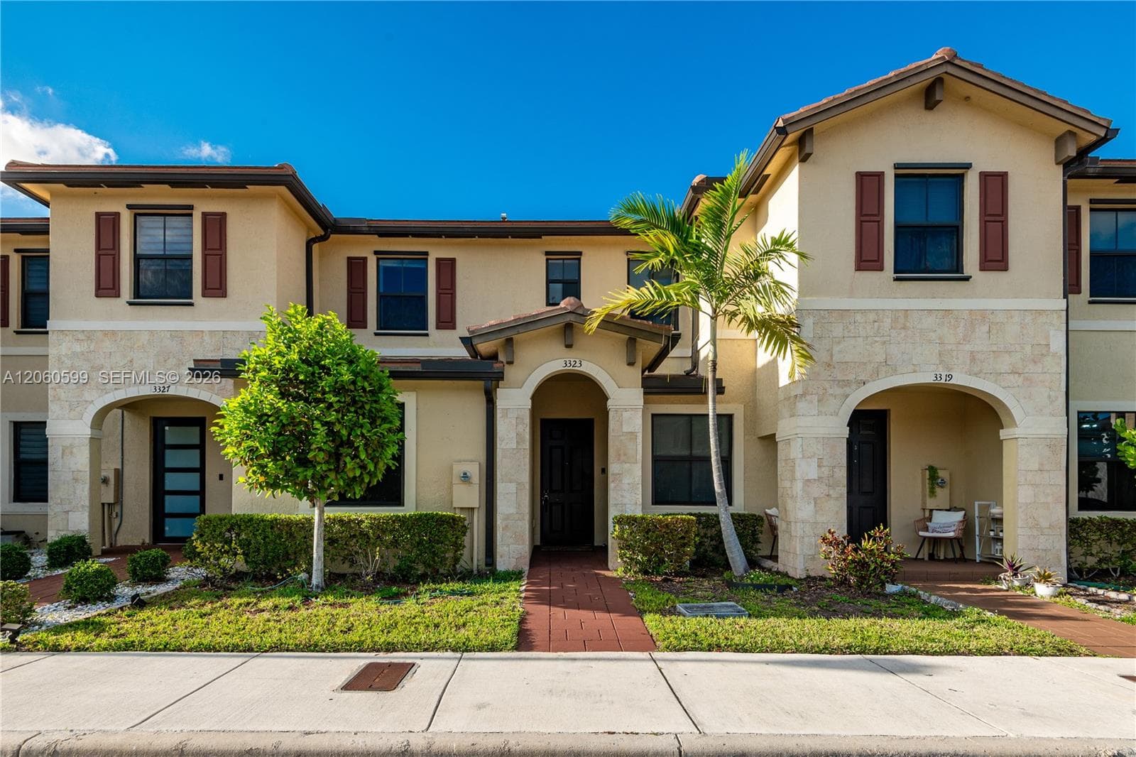 Villa at 3323 W 106th Ter, Hialeah, FL
