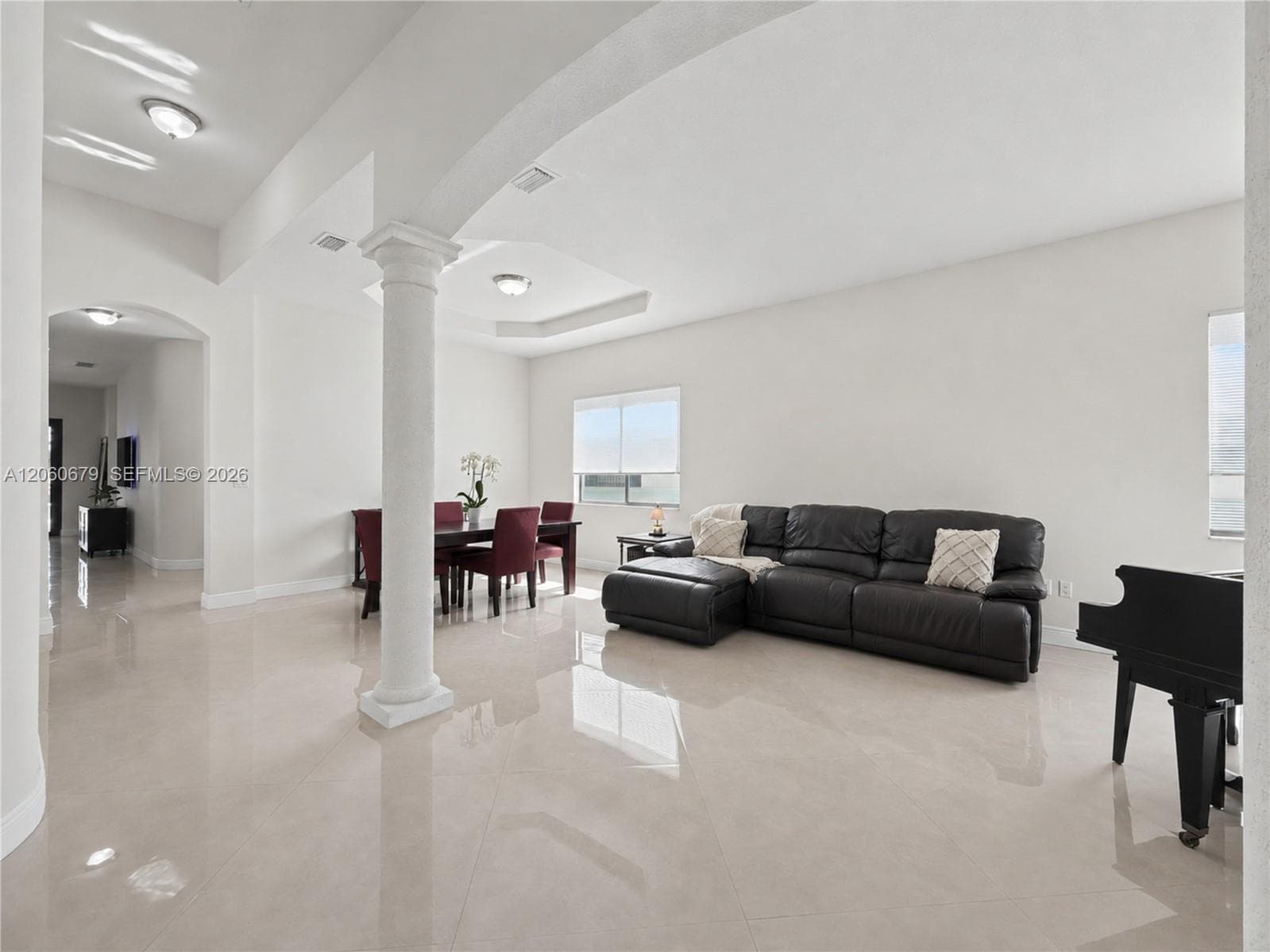 Single-family home at 5889 SW 17th St, Miami — photo 3