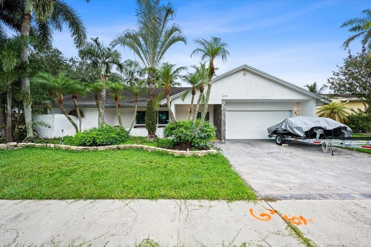 Single-family home at 11650 NW 39TH Place, Sunrise, FL