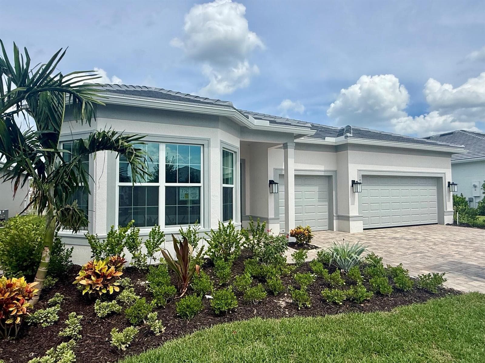 Single-family home at 10281 SW Highpointe Drive, Stuart, FL