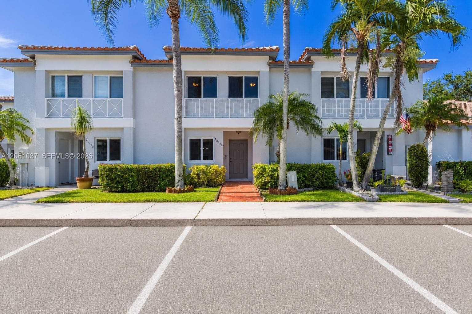 Townhouse at 20822 NW 2nd St, Pembroke Pines, FL
