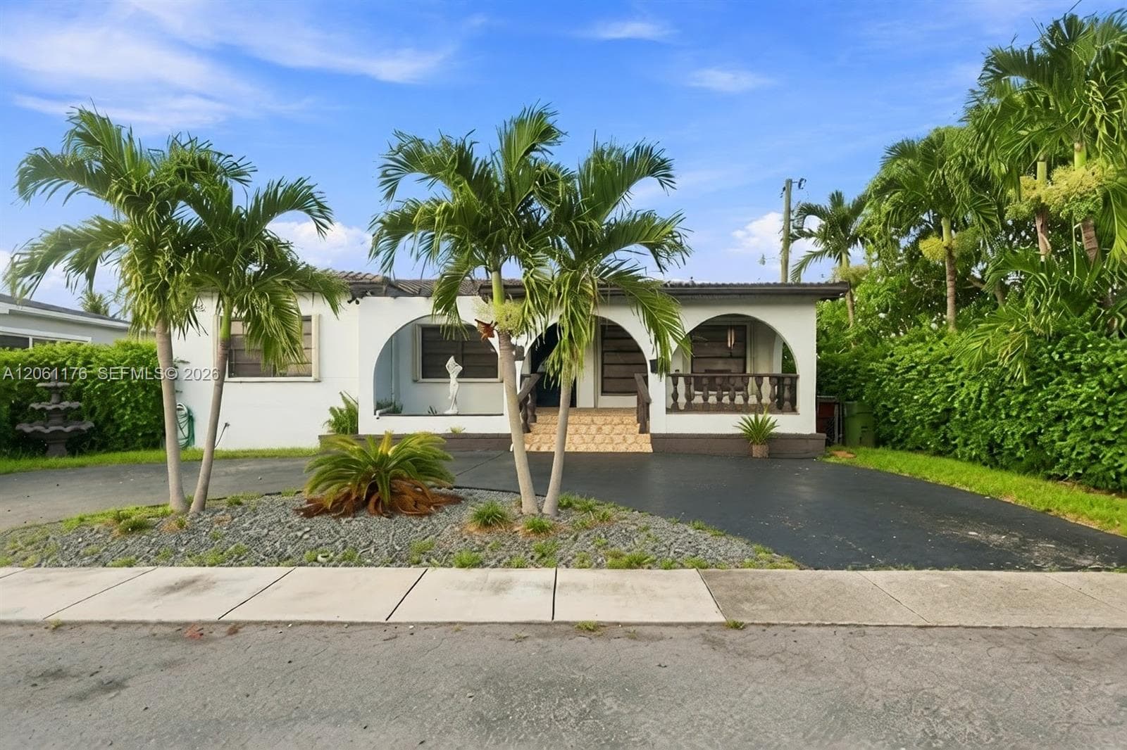 Single-family home at 30 E 36th St, Hialeah — photo 2