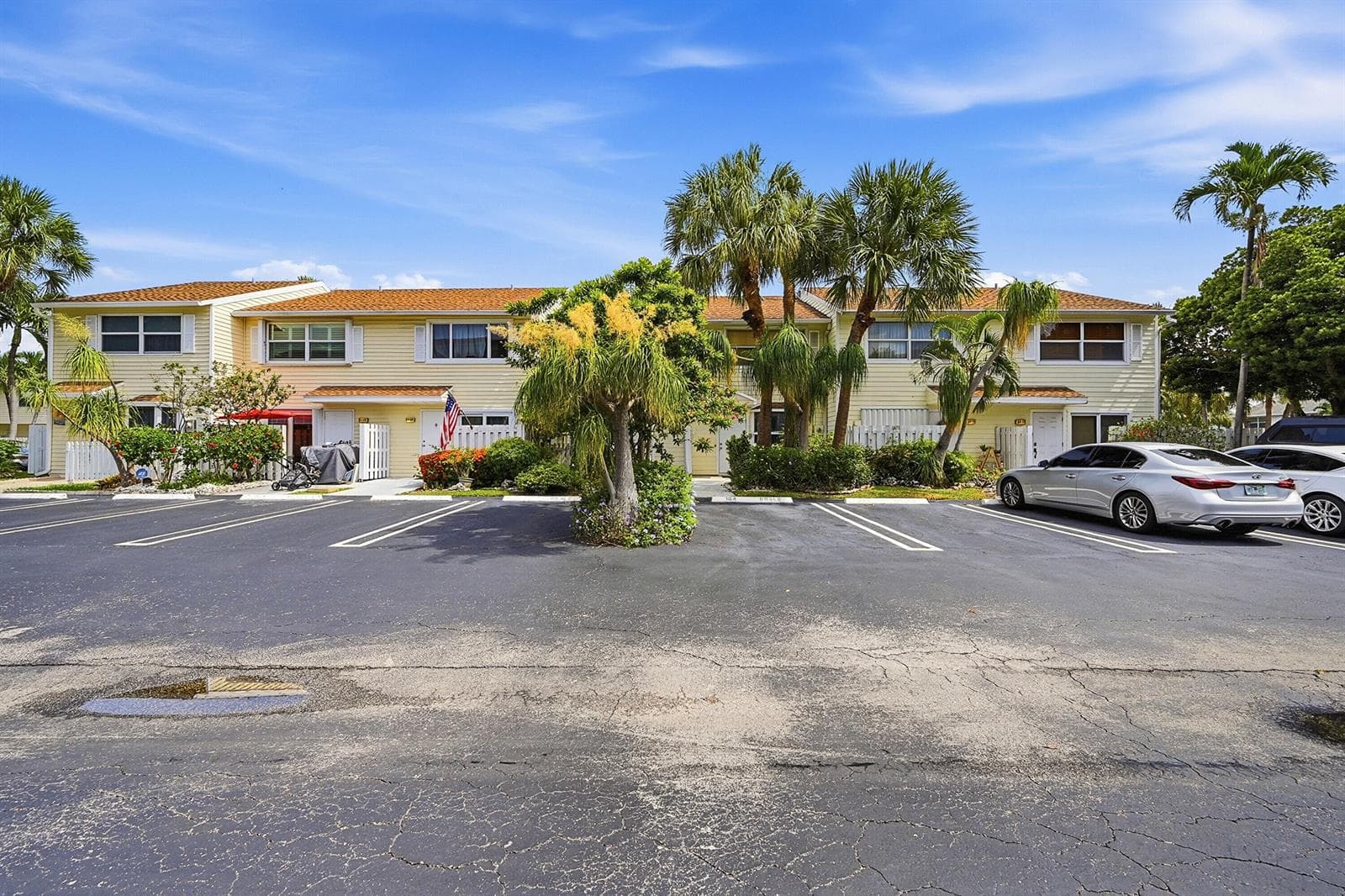Townhouse at 2627 NE 15th Street, Pompano Beach, FL
