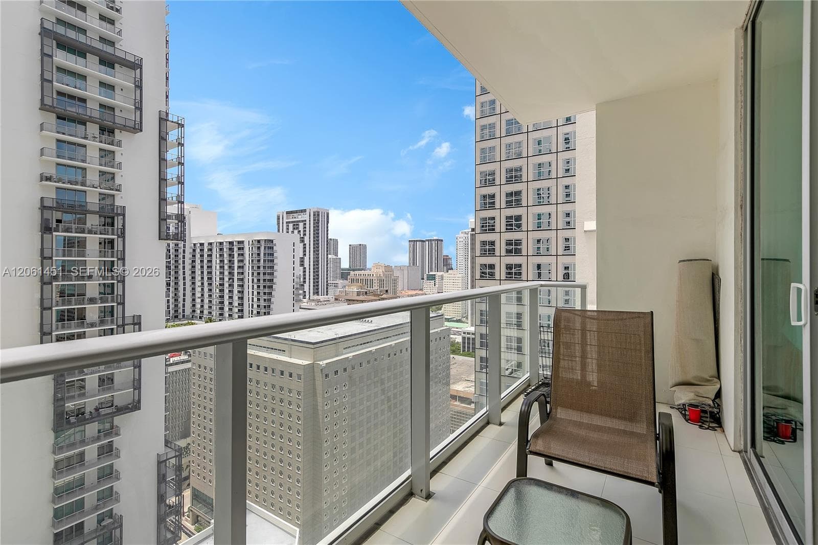 Condo at 300 S Biscayne Blvd, Miami — photo 1
