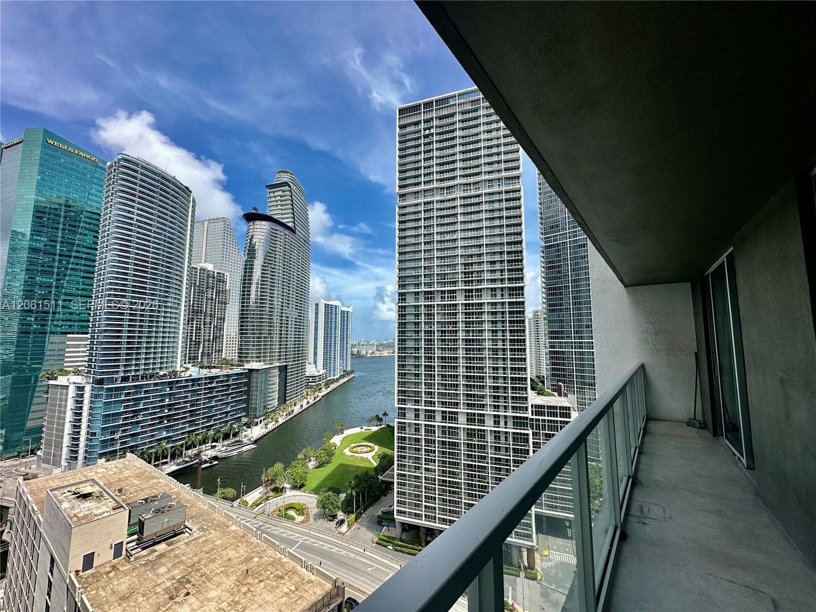 Condo en 500 Brickell Ave, Miami — foto 2