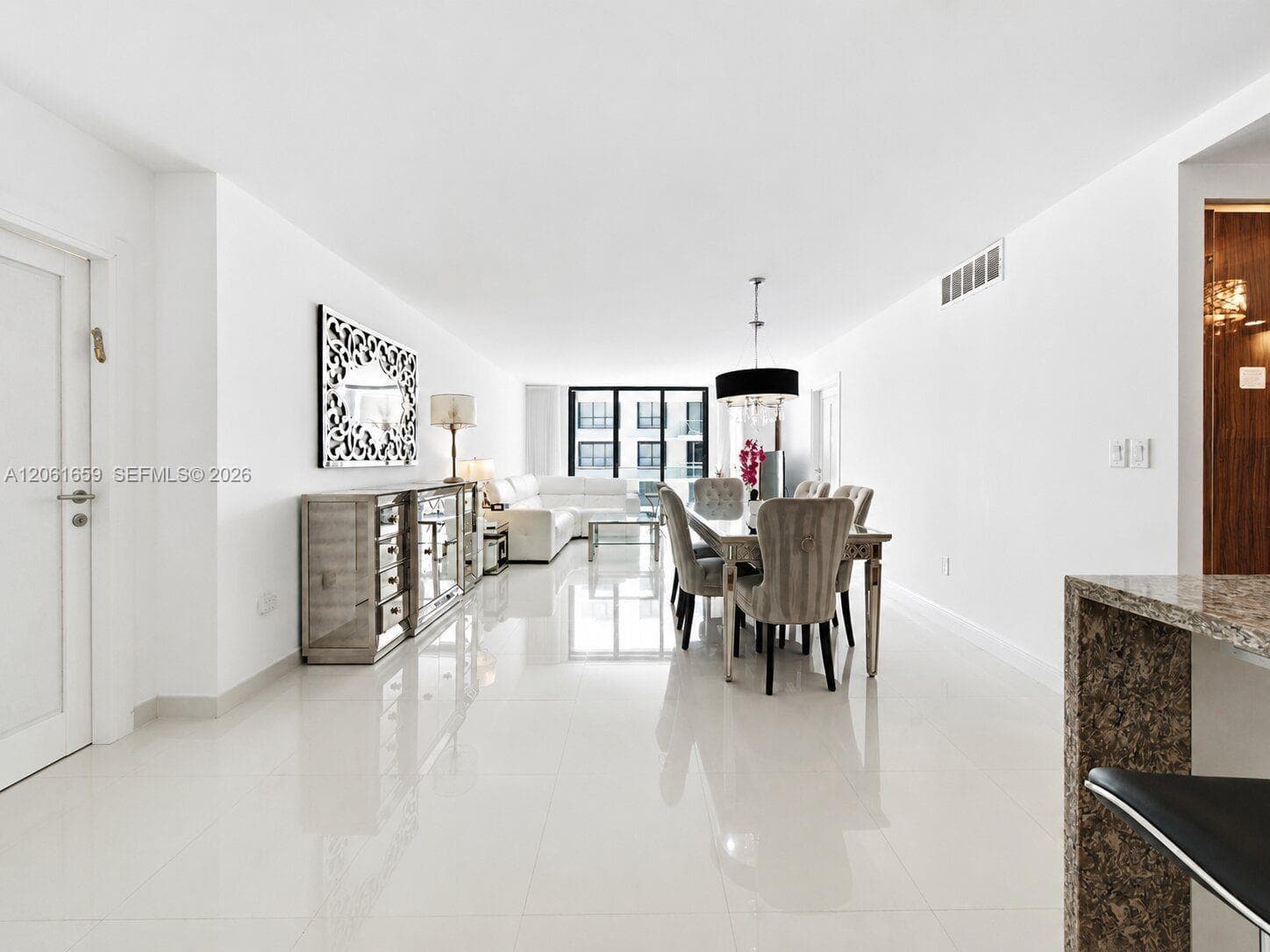 Condo en 9801 Collins Ave, Bal Harbour — foto 1