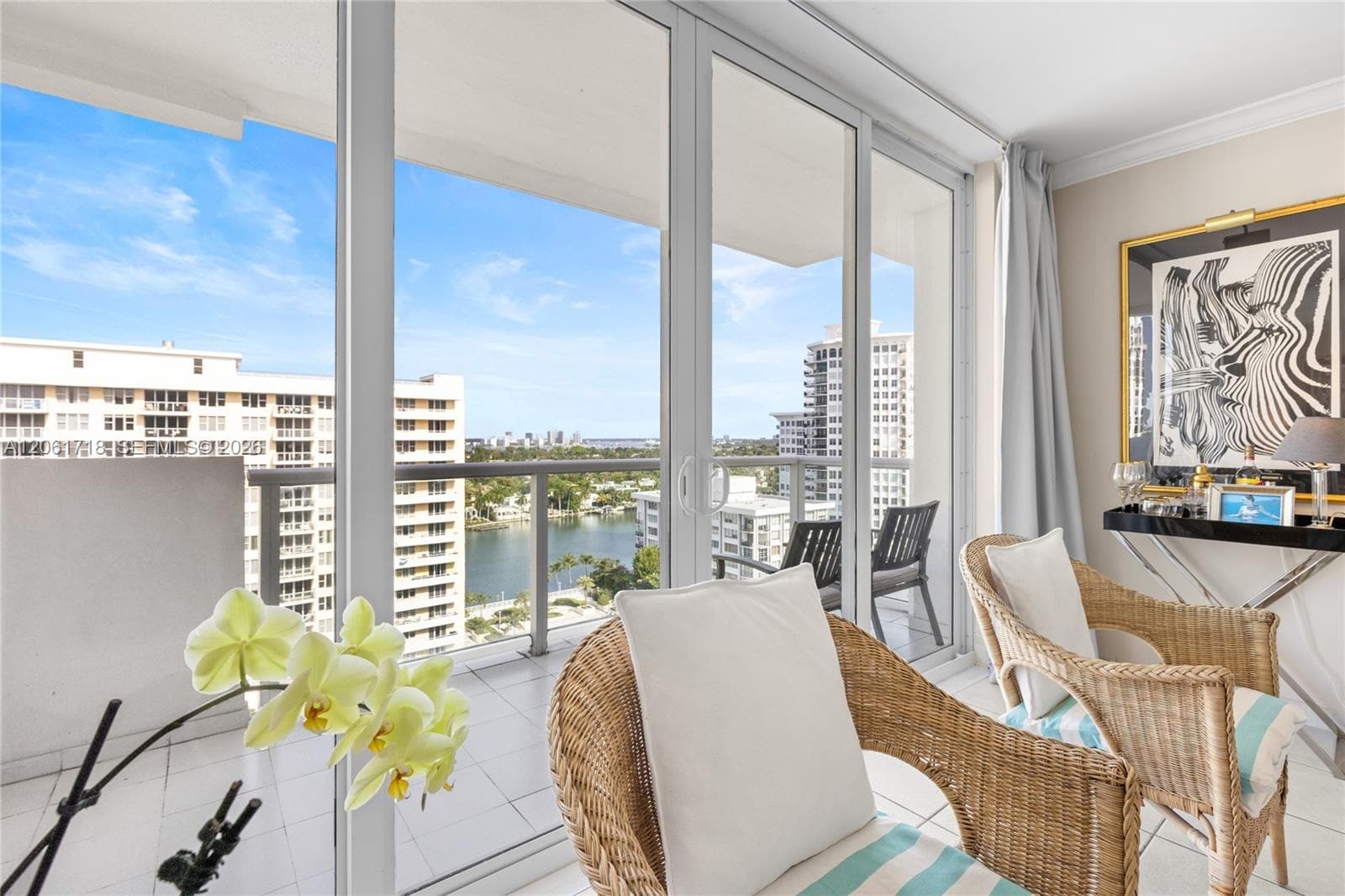 Condo at 5601 Collins Ave, Miami Beach — photo 1