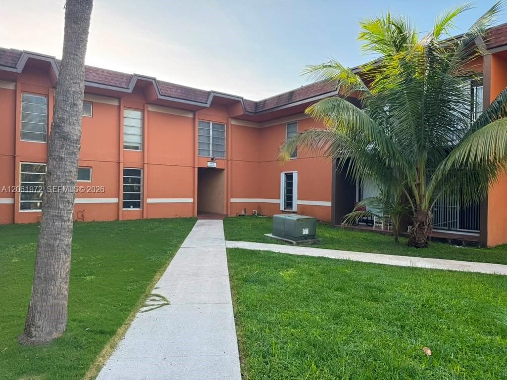 Condo at 9473 SW 76th St, Miami, FL
