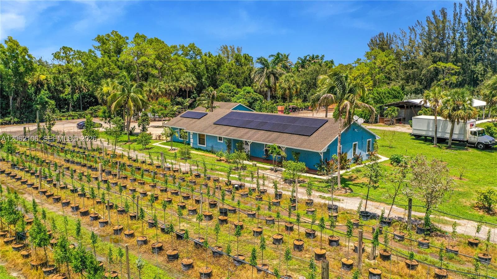 Single-family home at 2587 E Rd, Loxahatchee — photo 1