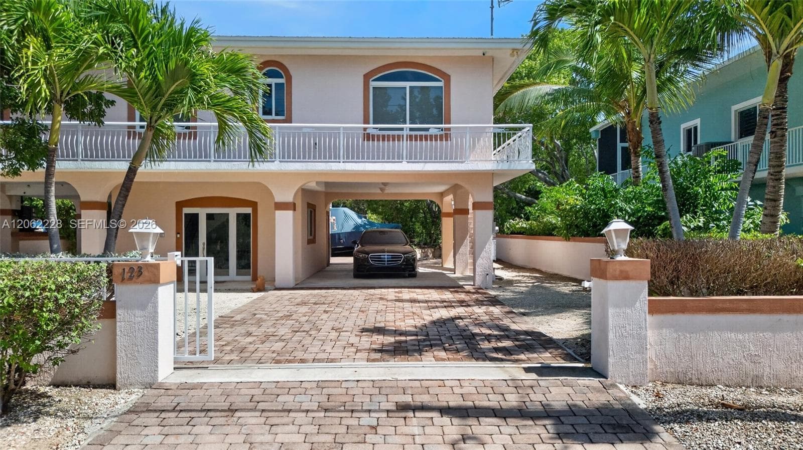 Single-family home at 123 Peace Ave, Tavernier — photo 3