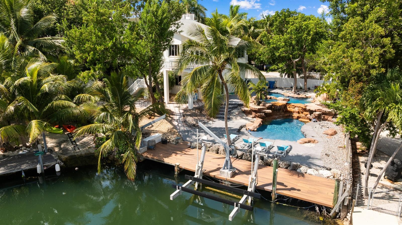 Single-family home at 168 INDIAN MOUND Trail, Tavernier, FL