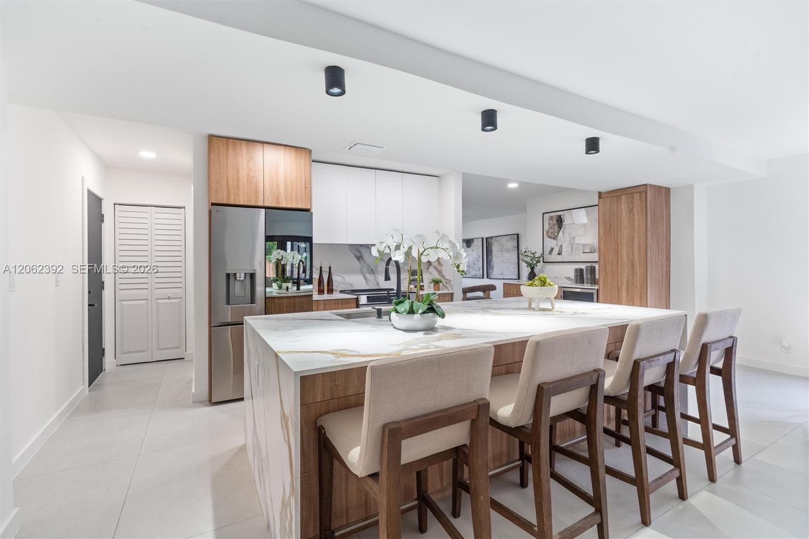Single-family home at 949 Lighthouse Dr, North Palm Beach — photo 3