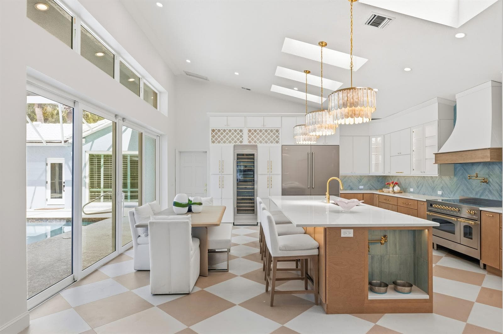 17104 Crossgate Dr (124)