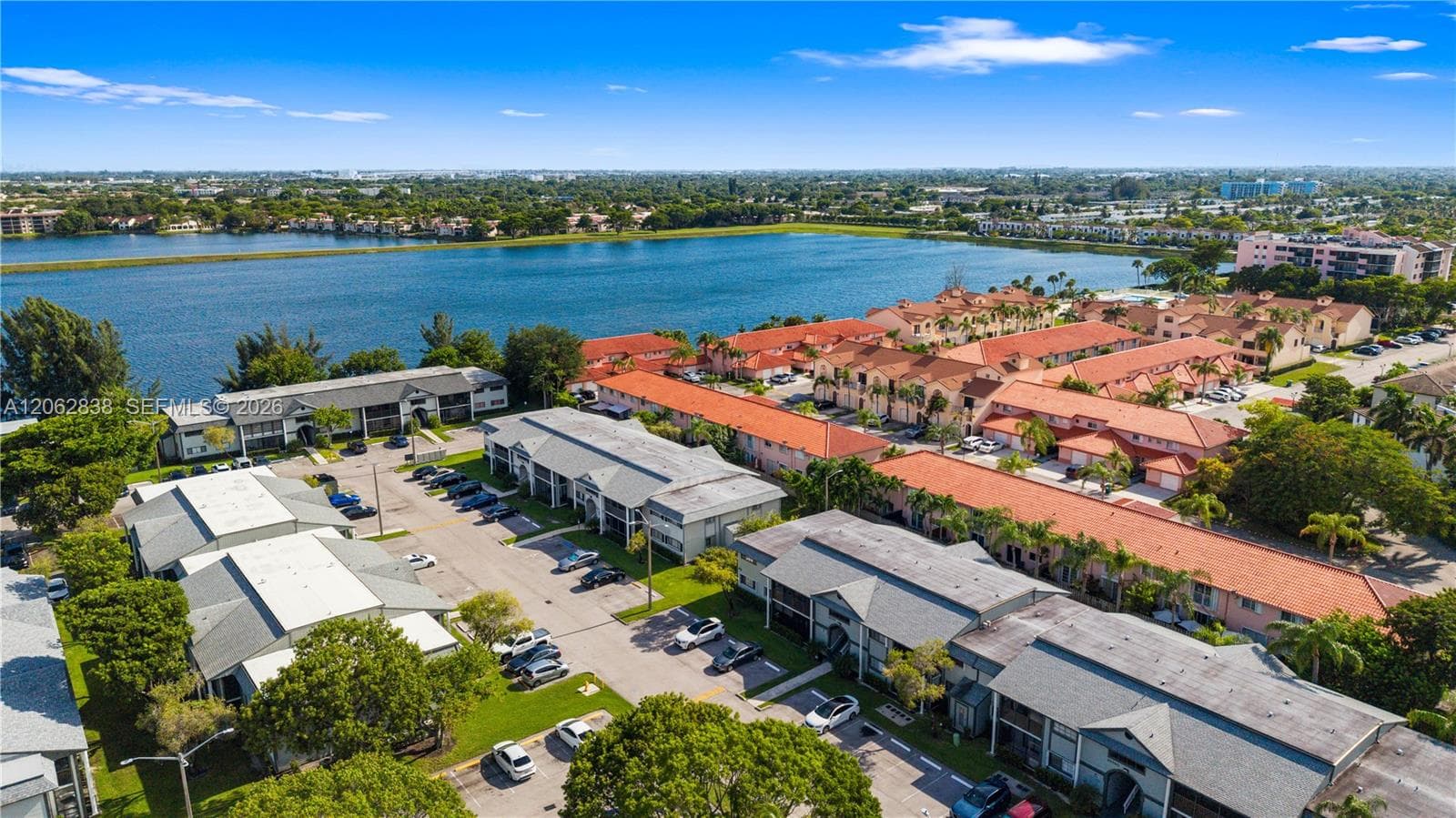 Condo at 20760 NE 4th Ct, Miami, FL